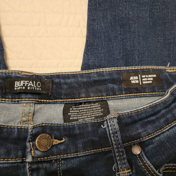 Buffalo Distressed Jeans Sz 10 - Picture 3 of 4